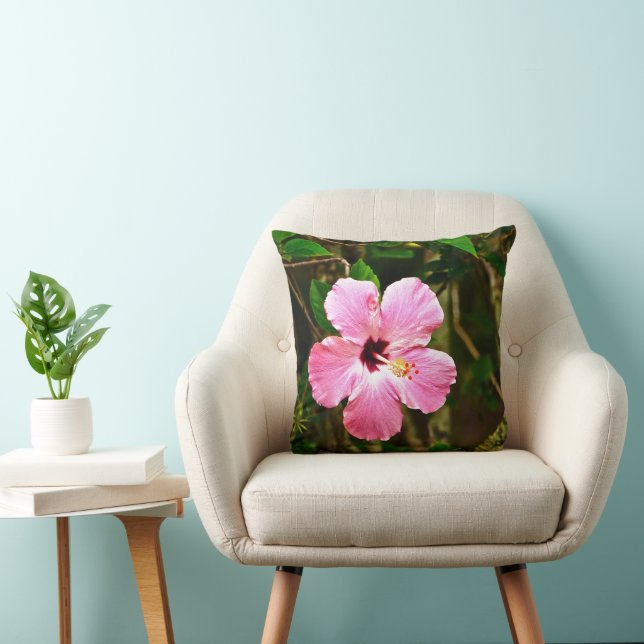 "PALE PINK HIBISCUS DECORATIVE ACCENT PILLOW" CUSHION (Chair)