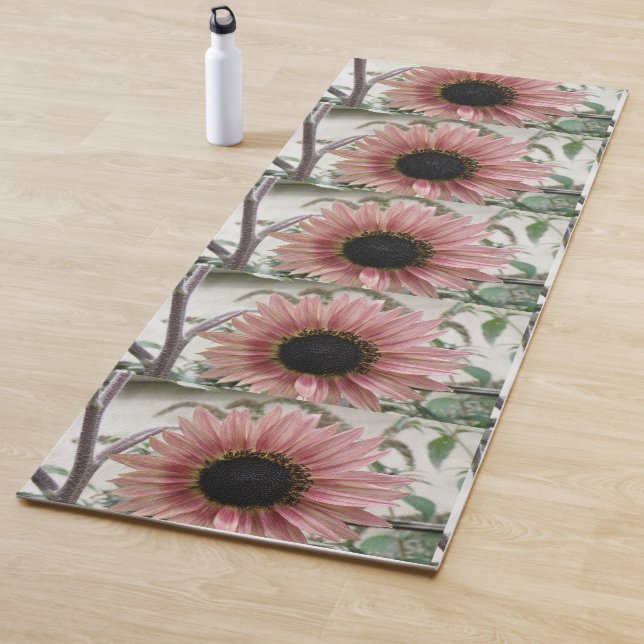 Pale Pink Sunflower Yoga Mat (In Situ)