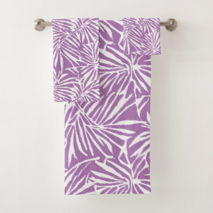 Pale Purple Tropical Leaf Repeating Pattern Bath Towel Set