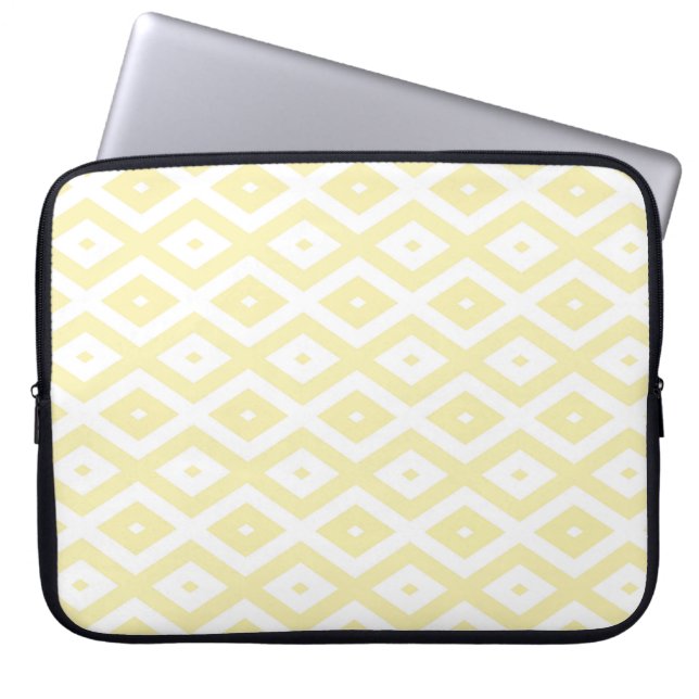 Pale yellow and white diamond pattern laptop sleeve (Front)