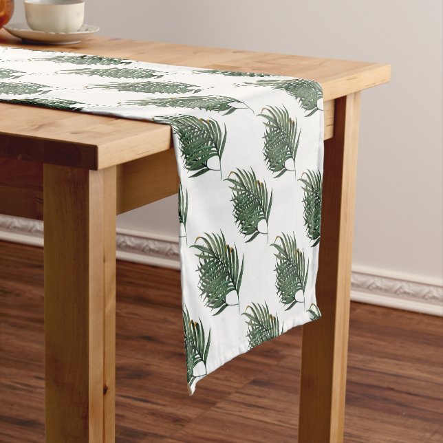 Palm leaves t-shirt short table runner (In Situ)