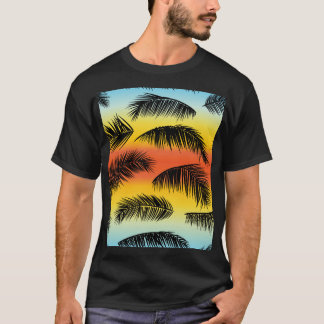 Palm tree leaves: seamless pattern. T-Shirt
