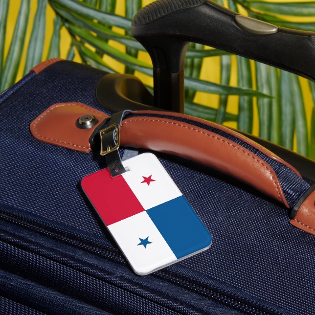 Panama flag luggage tag (Front Insitu 1)