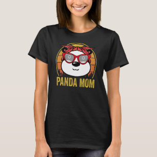 Panda Mum Retro Vintage Sunglasses Cool Panda Bear T-Shirt