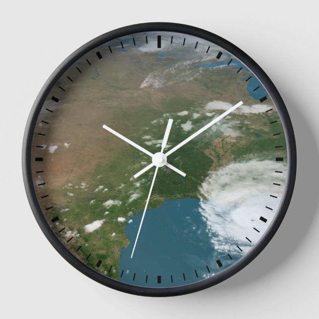 Panoramic Planet Earth And The Us. Clock (Front)