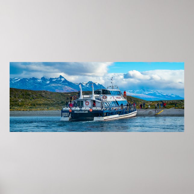 Panoramic ship arrving to island, beagle channel,  poster (Front)