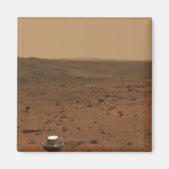 Panoramic view of Mars 4 Magnet (Front)