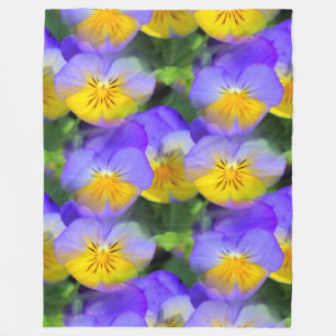Pansy echos fleece blanket