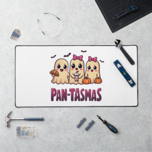 Pantasmas Funny Ghost Groovy Retro Halloween Desk Mat