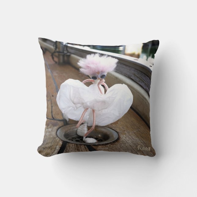 Paparazzi bij Fubby op rooster. Cushion (Front)