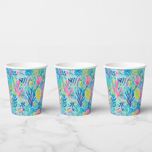 Paper cup in stylish graphic (Multi)