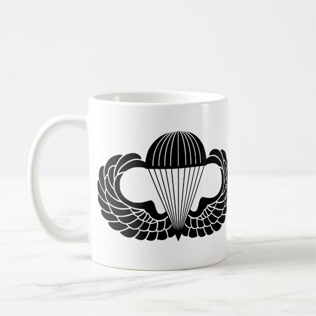 Parachutist badge coffee mug (Left)