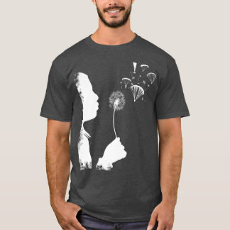 Paragliding paraglider dandelion gift pilot  T-Shirt