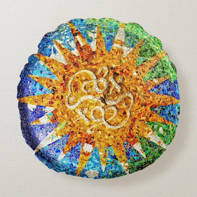 Park Guell mosaics Round Cushion (Front)