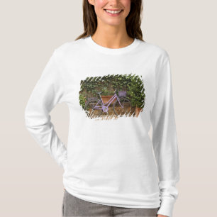 Parked bicycle, Pienza, Italy, Tuscany T-Shirt