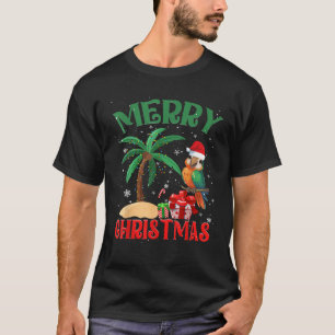 Parrot Lovers Men Women Christmas Tree Lights Beac T-Shirt