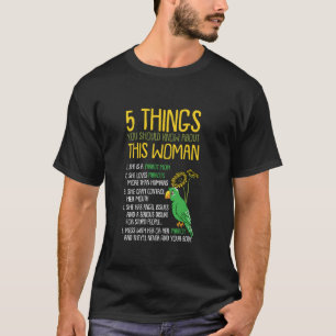 Parrot Mum Funny Bird Pet Animal Mummy Mama Momma T-Shirt