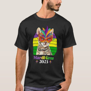 Party Cat Mask Beads Mardi Gras 2023  7 T-Shirt