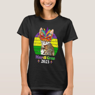 Party Cat Mask Beads Mardi Gras 2023  9 T-Shirt