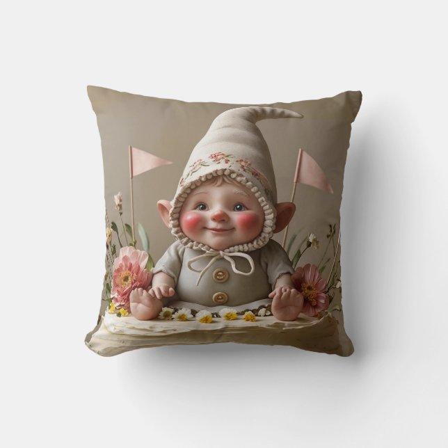 Party gnome pillow (Front)