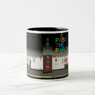 Pass the Parcel: Bookcover Mug