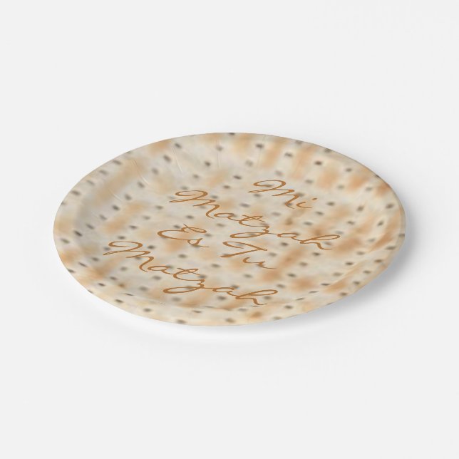 Passover Mi Matzah Es Tu Matzah Paper Plate (Angled)