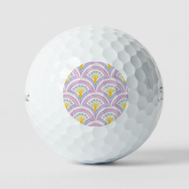 Pastel coloured shell pattern golf balls (Front)