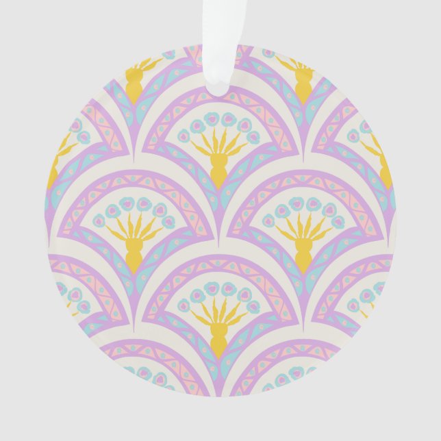 Pastel coloured shell pattern ornament (Front)
