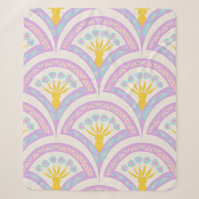 Pastel coloured shell pattern sherpa blanket (Front)