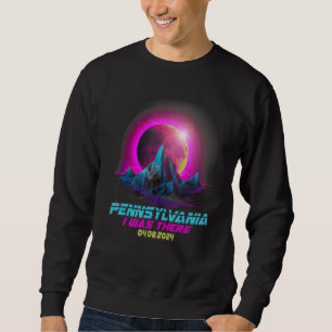 Pastel Goth Vaporwave Total Solar Eclipse 2024 Pen Sweatshirt