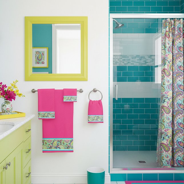 Pastel paisley border bath towel set (Creator Uploaded)