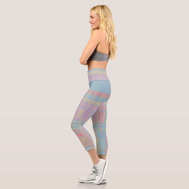 Pastel pattern capri leggings (Left)