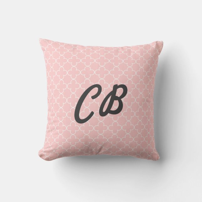 Pastel pink monogram quatrefoil pattern pillow (Front)