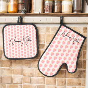 Pastel Polka Dot Surrounded Heart Pattern Oven Mitt & Pot Holder Set