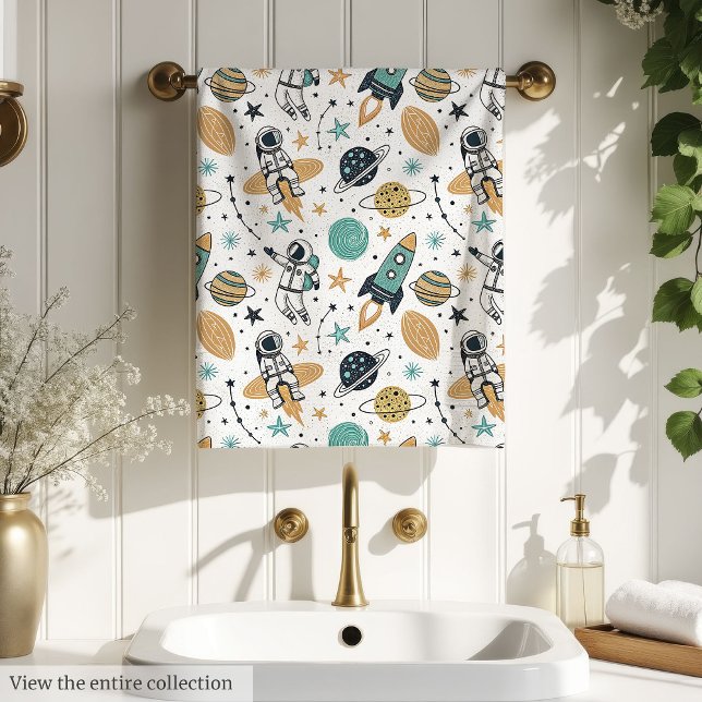 Pastel Rocket Towel Boy Bathroom Gift with Planets (Pastel Rocket Towel Boy Bathroom Gift with Planets)