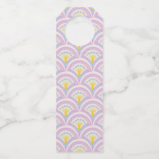 Pastel Scallop Pattern Bottle Tag (Front)