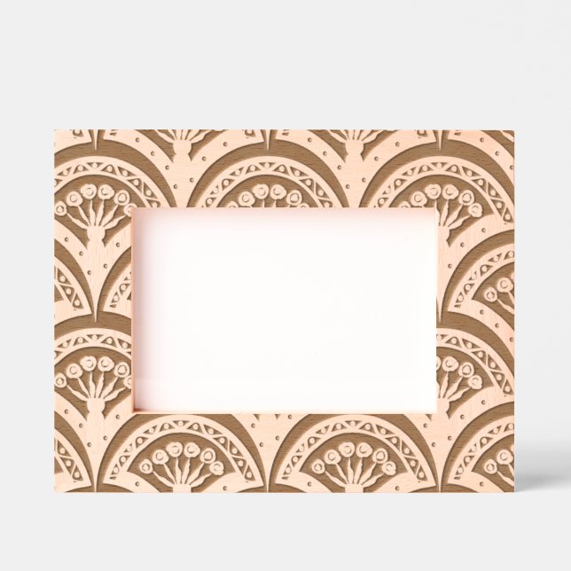 Pastel Scallop Pattern Etched Frames (Front)