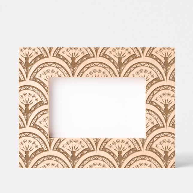 Pastel Scallop Pattern Etched Frames (Front)