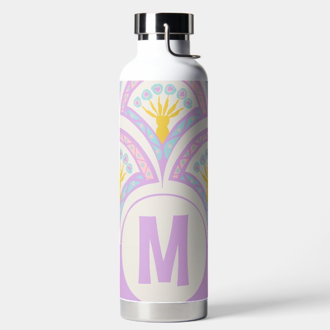 Pastel Scallop Pattern Water Bottle (Left)
