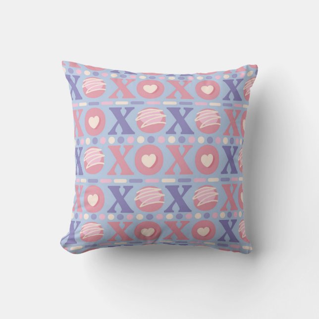 Pastel XOXO Pattern Cushion (Front)