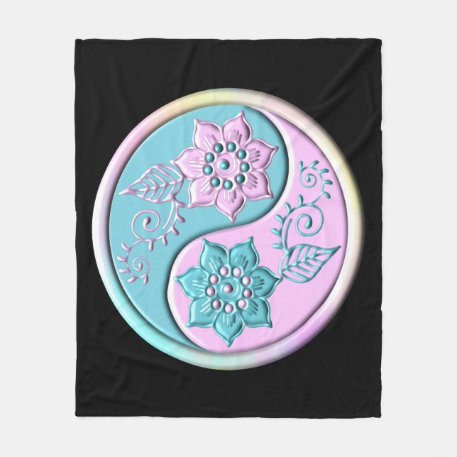 Pastel Yin Yang Fleece Blanket (Front)