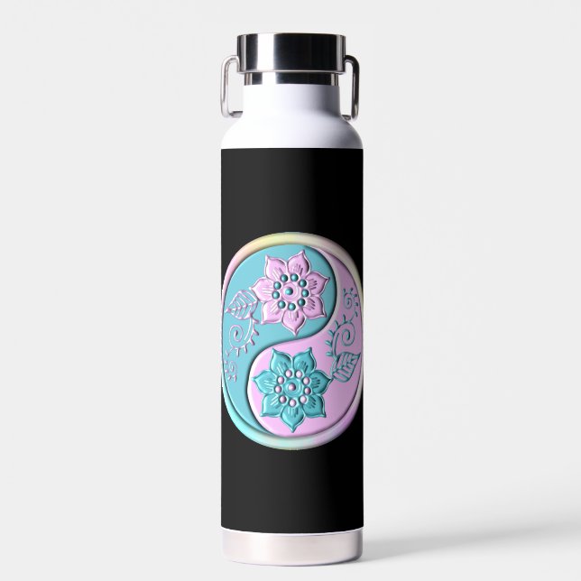 Pastel Yin Yang water bottle (Front)
