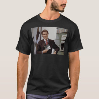 patrick bateman lana stan Essential T-Shirt