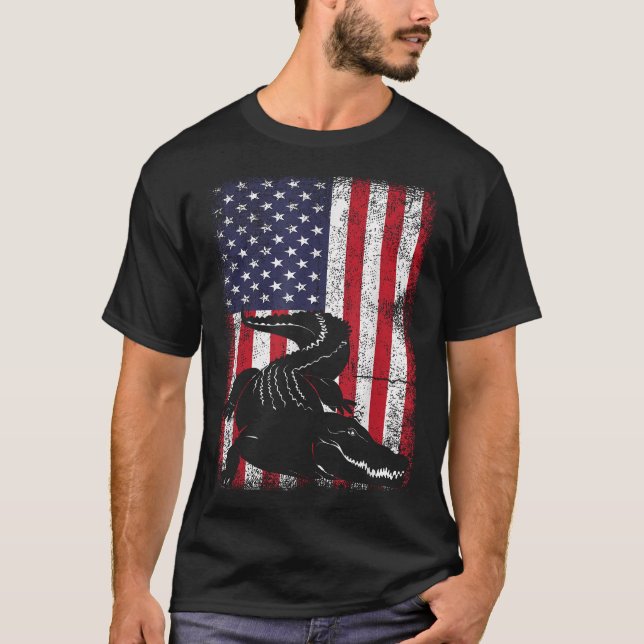Patriotic Alligator American Flag Usa 4Th Of July T-Shirt (Front)