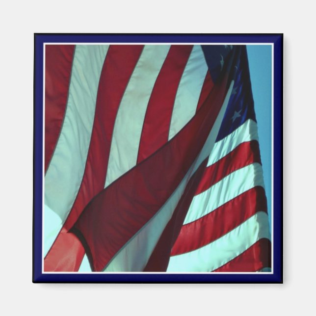 Patriotic American Flag Magnet (Front)