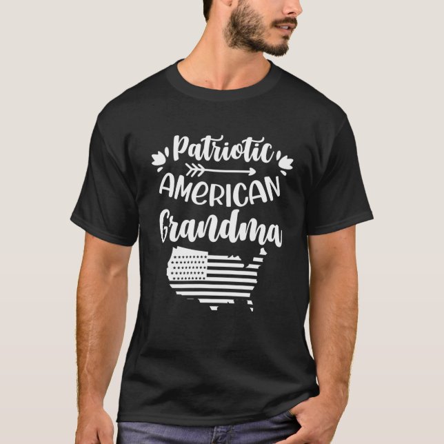 Patriotic American Grandma Patriot Us Usa Grandmot T-Shirt (Front)