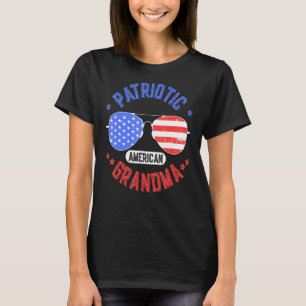 Patriotic American Grandma Us Patriot Usa Grandmot T-Shirt