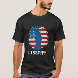 Patriotic American Statue Of Liberty Round Flag T-Shirt