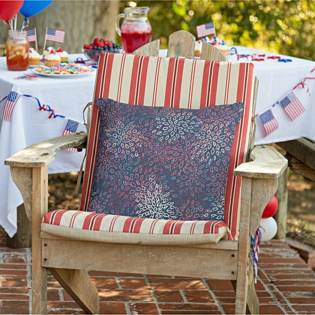 Patriotic flowers cushion (Creator Uploaded)