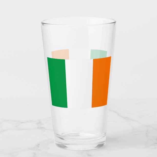 Patriotic glass cup with flag of Ireland (Front)